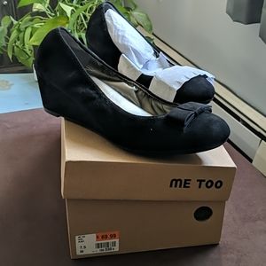 Women's comfort wedge heel Bow 7.5 Me Too padded Insole Black Suede Slip On Work